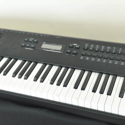 Alesis QS8.1 88-Key 64-Voice Expandable Synthesizer CG003RV image 3