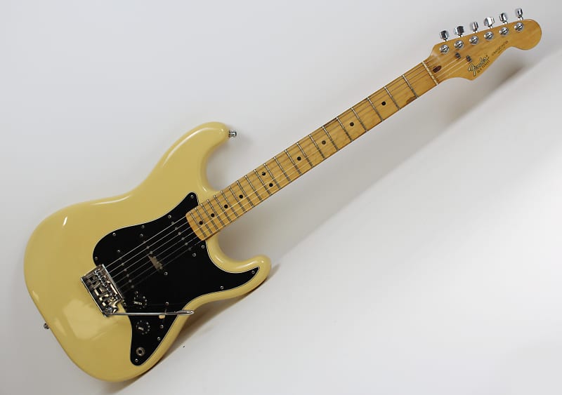 1983 Vintage Fender Standard Stratocaster Dan Smith Era