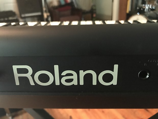 Roland EM-305 Intelligent synthesizer | Reverb