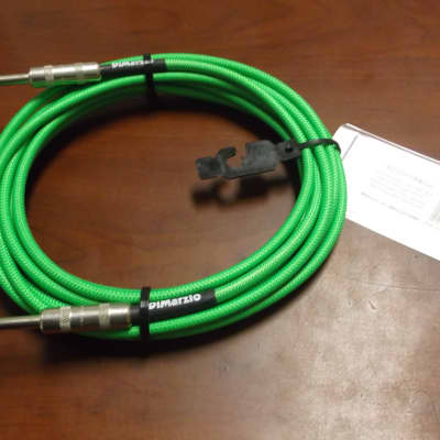 DiMarzio 18' Overbraided Instrument Cable - NEON GREEN, EP1718SSGN for sale