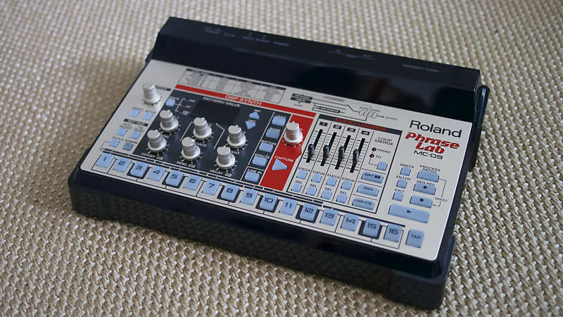 Roland MC-09 Phraselab, mint, free UK shipping