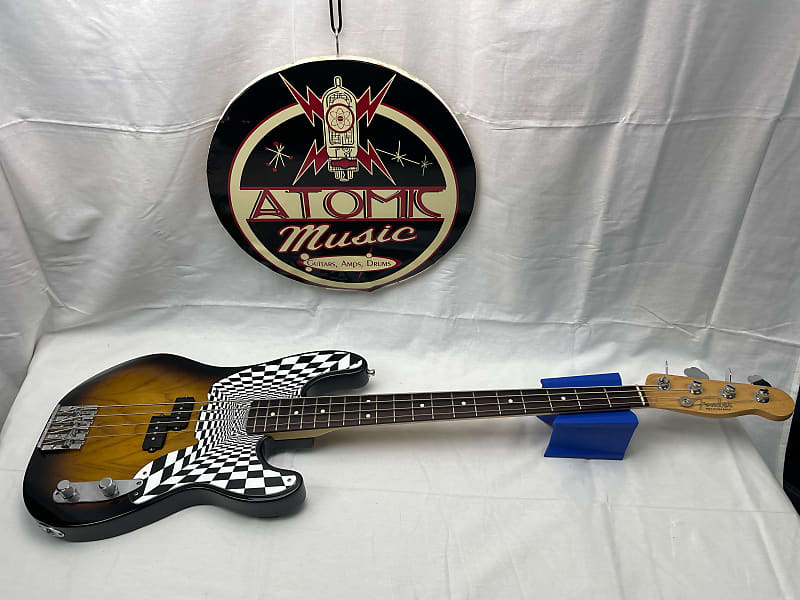 Fender Mike Dirnt Artist Series Signature Precision Bass 2004 - 2014