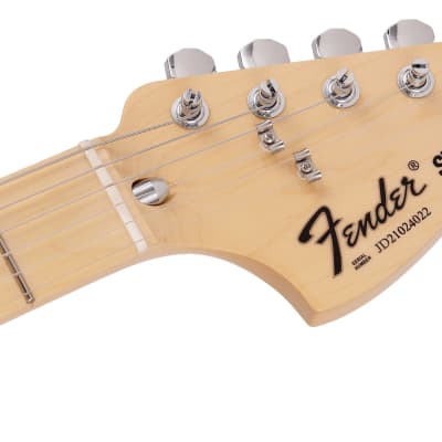 FENDER - Made in Japan Limited International Color Stratocaster  Maple Fingerboard  Sahara Taupe - 5641102385 image 5