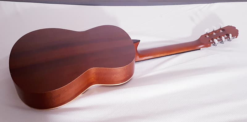 ギター Manuel Rodriguez-LuthierCABALLERO 9 1711 Amazon.com: Manuel Rodriguez Caballero 11 Cedar Top