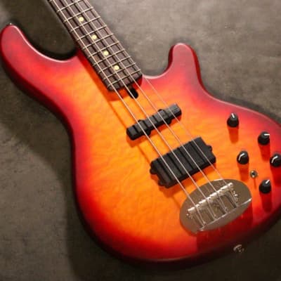 Lakland Skyline 44-02 Deluxe 2023 - Cherry Burst image 4