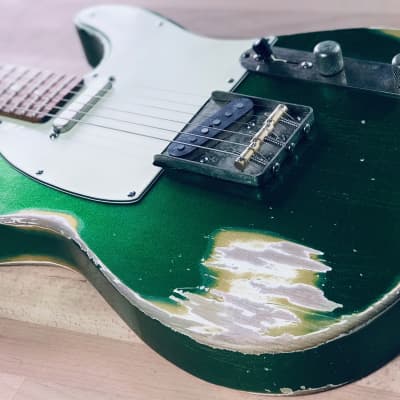 S71 Custom Shop CANDY GREEN OVER GOLD TOP SUPER HEAVY-RELIC « T », Handwound Pickups. image 7