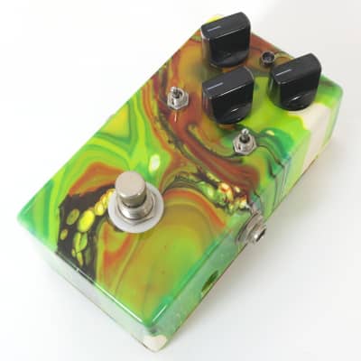 Rockbox Boiling Point Pedal - YouTube