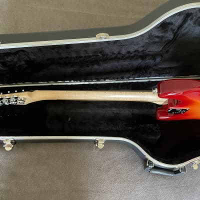 Fender Stratocaster American Deluxe Ash Age Cherry Sunburst 2007 image 12