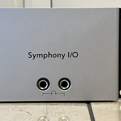 Apogee Symphony mk1 - 16 analog out, 16 digital in image 4