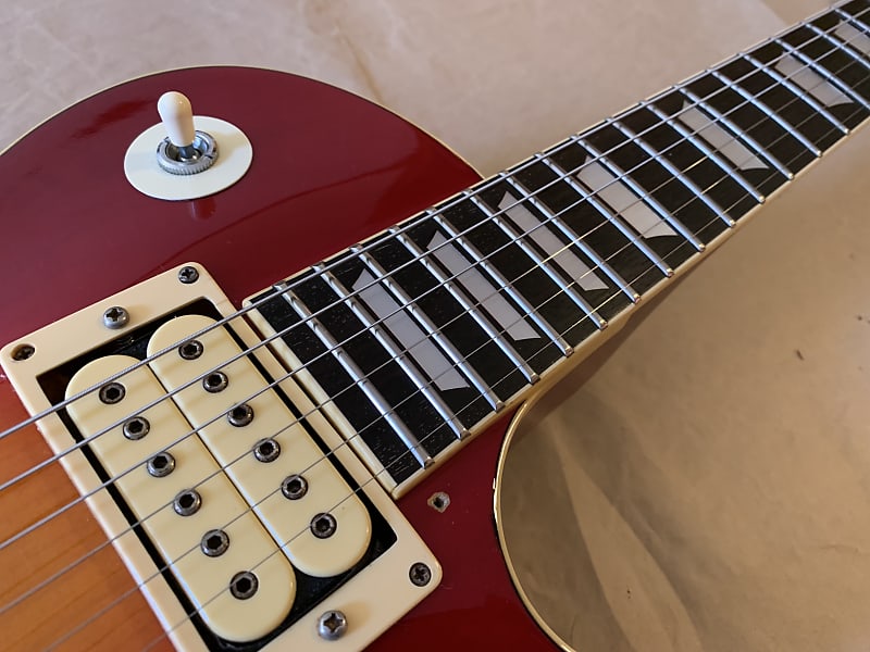 Yamaha Studio Lord SL550S Standard 80s Cherry Sunburst. Les