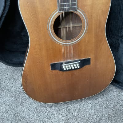 unknown make 12 string acoustic guitar  1970s? solid wood with martin tuners and hard case image 3