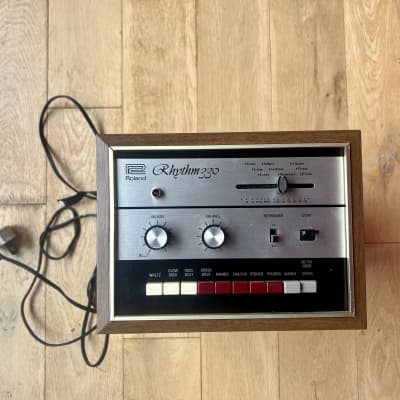 Roland TR-330 Rhythm 330 1970s