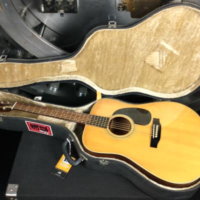 Morris W-15 Acoustic Guitar MIJ w/ Hard Case image 12