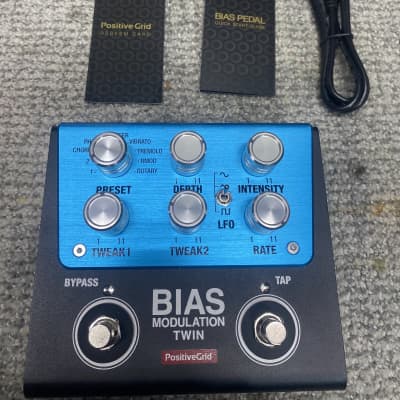 Positive Grid BIAS Modulation Twin 2 Button Customizable Pedal