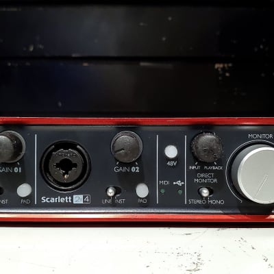 Focusrite Scarlett 2i4 USB 2.0 Audio Interface