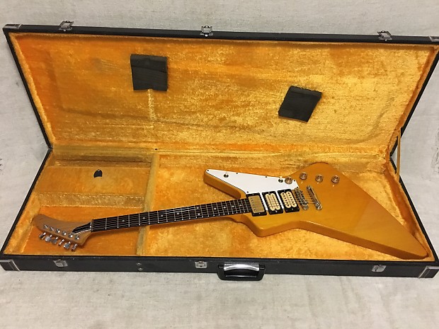 Vintage 1970's Carlo Robelli Destroyer / Explorer Set Neck