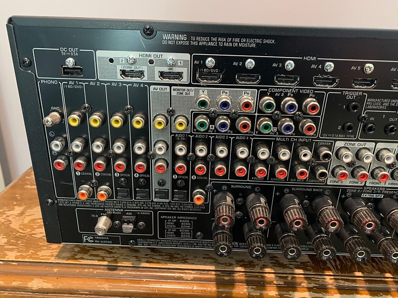 Yamaha RX-A2040 AVENTAGE 9.2 Channel 4K Dolby Atmos Network Yamaha RX-A2040 AVENTAGE 9.2 Channel 4K Dolby Atmos Network