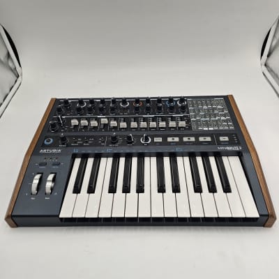 Arturia MiniBrute 2 25-Key Synthesizer
