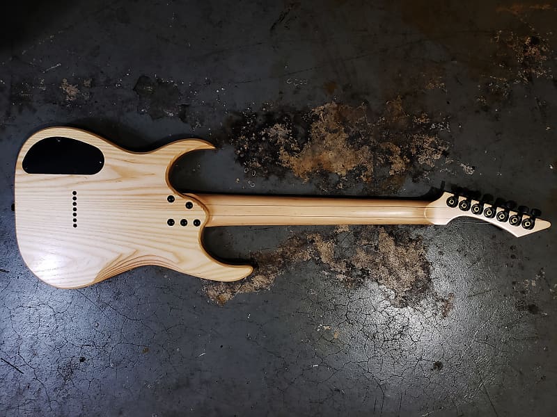 GOC Valkyrie 7 String (I've got too much gear!)
