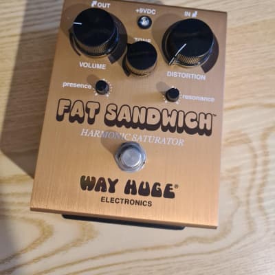 Chocolate Electronics Fat Distortion RED | Reverb UK