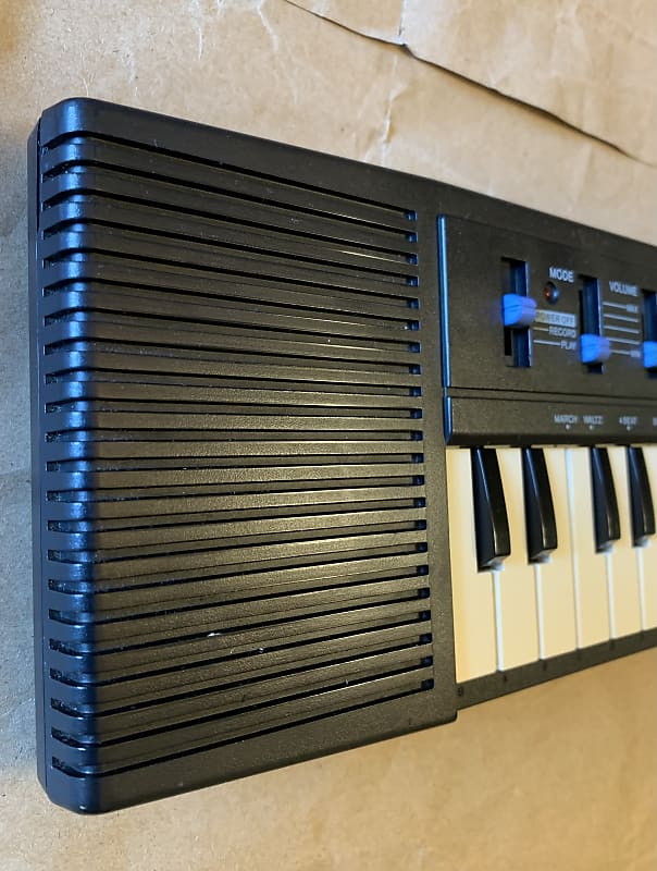 Casio EP-10☆日本未発売☆1987年☆レアミニシンセ☆ 11/3発売【CASIO CLASSIC】日本未発売プレミアムシリーズを独占