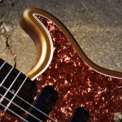 Wallace Stratocaster 1999 Shoreline Gold Metallic. Handmade by David Wallace of Nashville. All Tone. image 6