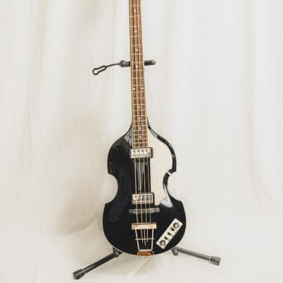 Hofner 500/1 Vintage '62 Bass Limited Edition Union Jack w