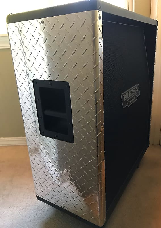 Mesa 4x12 Rectifier Oversized Cabinet with Diamond Plate Side