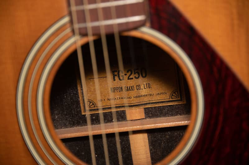 Yamaha FG-250 Natural Parlor Size Acoustic - Nippon Gakki