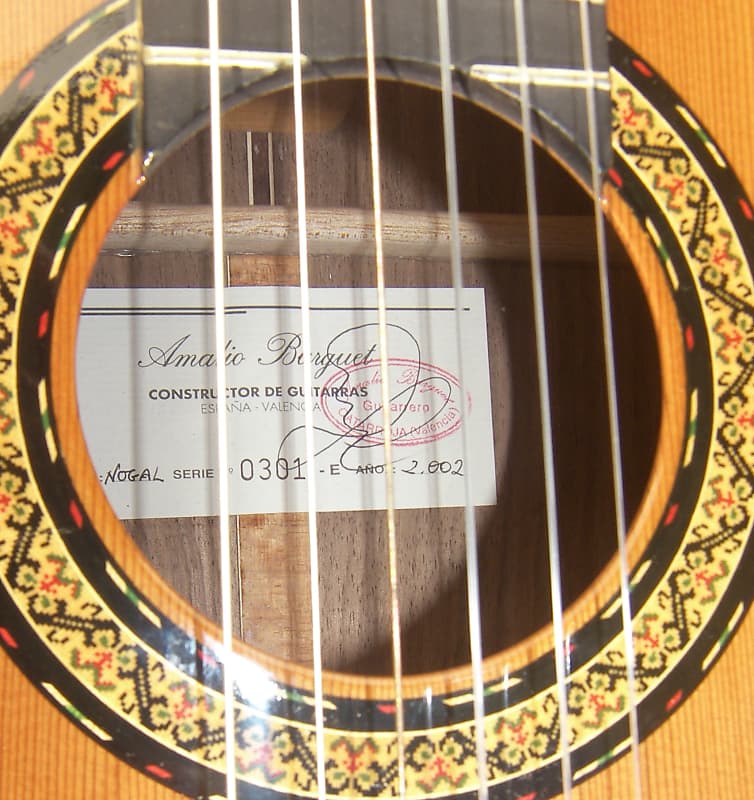 Amalio Burguet Nogal 2002  solid Spruce Walnut with an Cedar Top Excl. cond 655 Scale 52 nut HS Case image 1