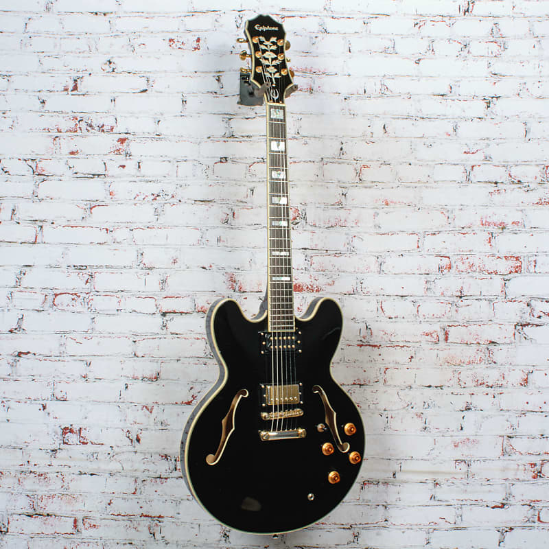 Epiphone - 2014 Sheraton II Semi-Hollowbody Electric Guitar w