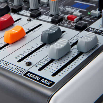Behringer Xenyx X1222USB 16-Input Mixer with USB and Effects image 8
