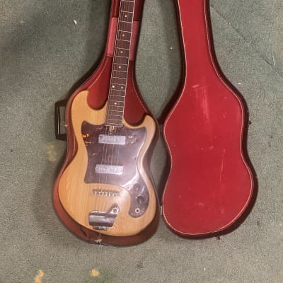 Cameo 1960’s Vintage Electric Guitar for sale