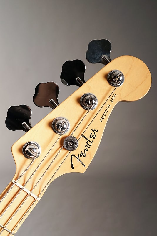 Fender American Deluxe Precision Bass Ash 2004 - 2006
