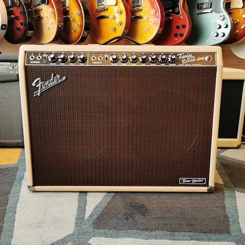 Fender tone master twin blonde on sale