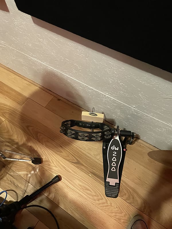 DW Tambourine Pedal Reverb