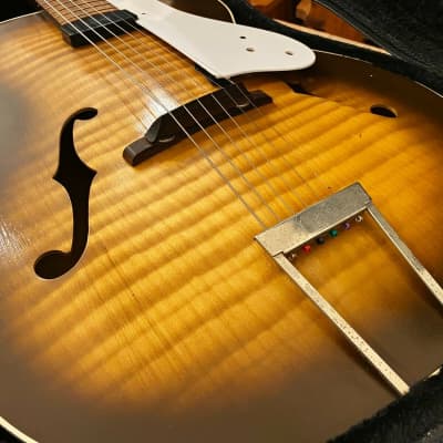 Silvertone Archtop Model 319.12401 Made in USA circa mid 1960 image 3