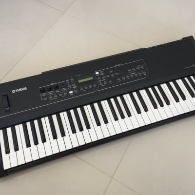 Yamaha KX61 - Midi controller keyboard | Reverb