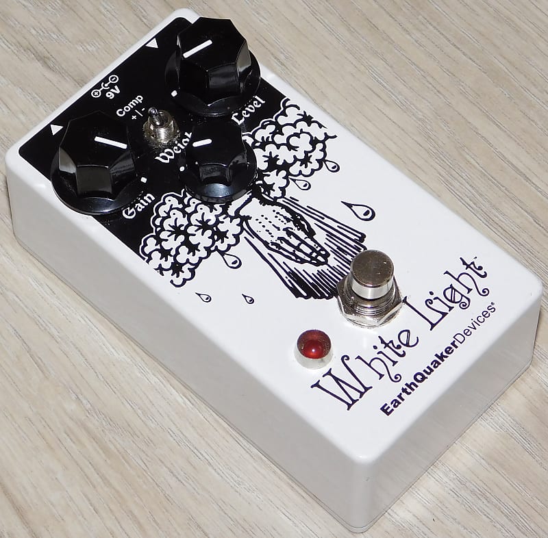 EarthQuaker Devices White Light