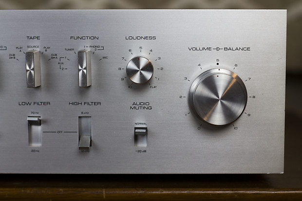 Yamaha CA-800 Stereo Integrated Amplifier- Serviced