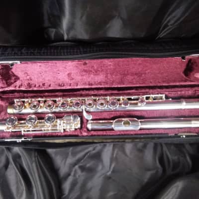 Armstrong 303 Step-Up Model Open-Hole Flute w/ B Foot Joint Silver head joint image 1