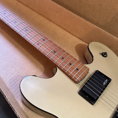 Fender Squier Contemporary Active Starcaster Semi Hollow Body Electric Guitar - Shoreline Gold image 6
