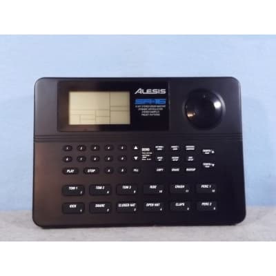 Alesis SR-16 Drum Machine (16 BIT)