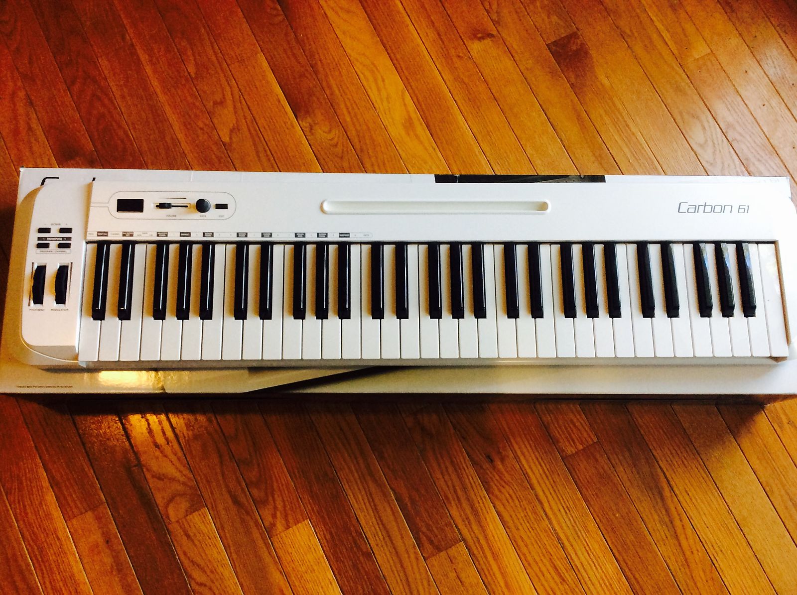 Samson Carbon 61 USB MIDI Keyboard Conroller Reverb