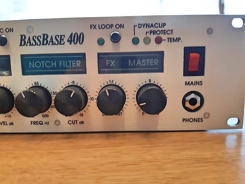 ベース HUGHES&KETTNER BASSBASE 400 BassBase 400 - Hughes & Kettner BassBase 400 - Audiofanzine