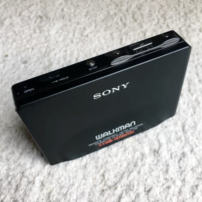 Sony WM-702 Walkman Cassette Player, Excellent Looking Shape