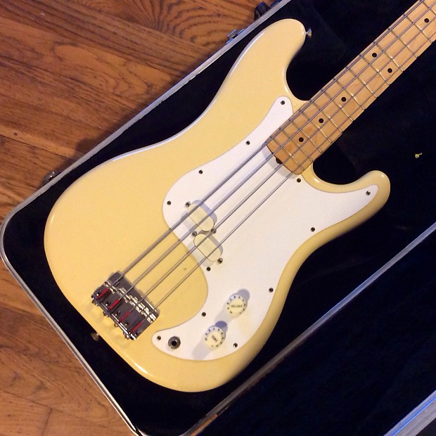 Vintage USA Fender Bullet bass deluxe long scale Precision