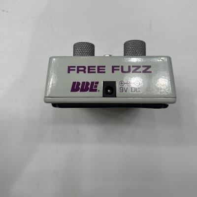 BBE Sound Inc. Free Fuzz V Distortion Rare Guitar Effect Pedal + Box image 6