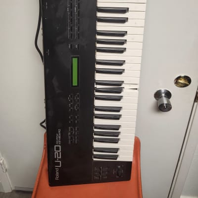 Roland U-20 Synthesizer Keyboard Synth U20