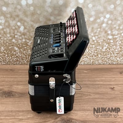 Roland FR-1XB BK V-Accordion 2022 Black image 4